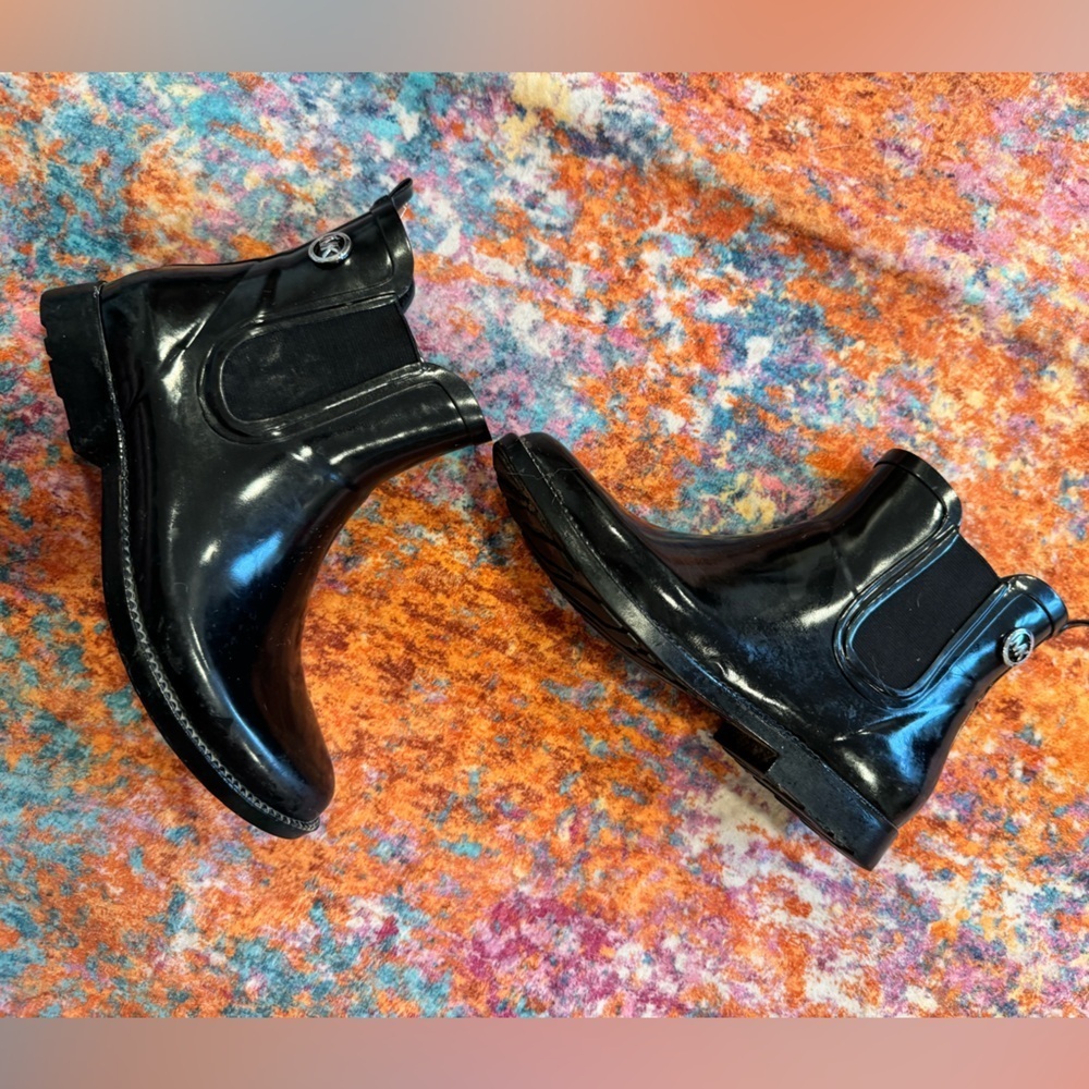 Michael Kors Black Ankle Rain Boots | Waterproof Chelsea Style Sz 9